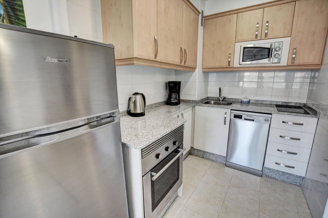 Palm Apartment - C&G Benal Beach بينالماذينا المظهر الخارجي الصورة