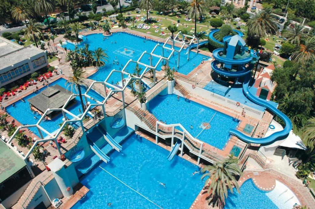 Palm Apartment - C&G Benal Beach بينالماذينا المظهر الخارجي الصورة